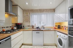 Photo 15- click for photo gallery